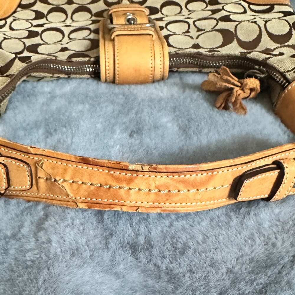 Coach Logo Shoulder Bag Purse Boho Brown Leather - Picture 6 of 9